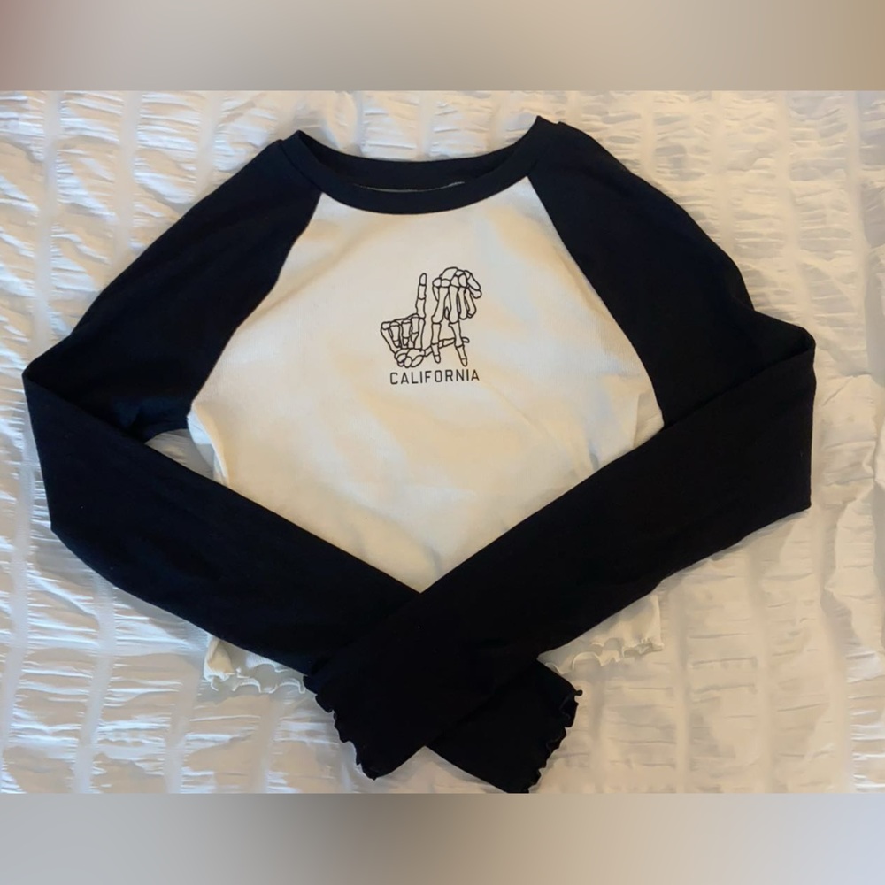 Aeropostale OG Long Sleeve Tee - Size Large